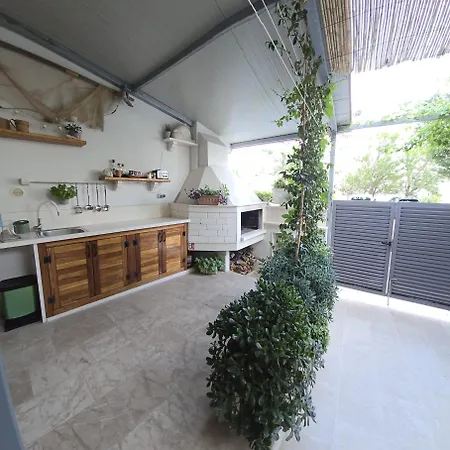 Dupin Apartment