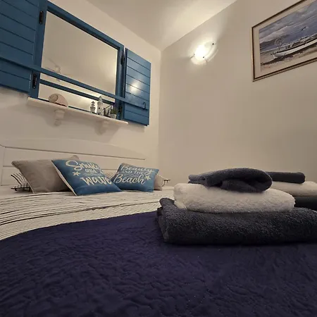 Dupin Apartment
